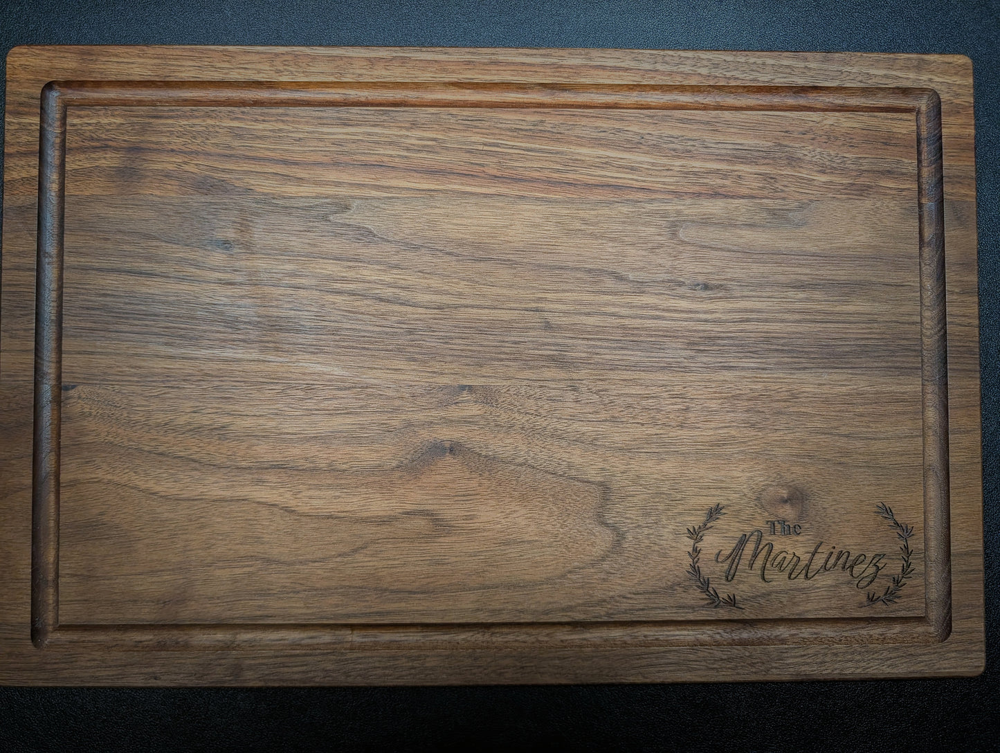 Heirloom Walnut Cutting Board — Personalized, 11" x 17"